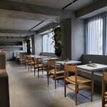 ASAKO IWAYANAGI SALON DE THE - 