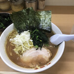 横浜ラーメン 町田家 - 