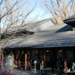 베카리&레스토랑 사와무라 카루이자와 하루니레 테라스