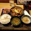 Donabe Dakigohan Nakayoshi - 若鶏の唐揚げ定食800円