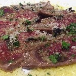 ワイン食堂 イナセヤ キッチン - 短角牛のもものタタキ