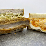 サンドイッチパーラー楽楽 - 厚切り三元豚のおろしぽん酢カツ、江田養鶏所の味わい玉子