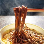 Ishida Keiran - 天ぷらそば　麺リフト