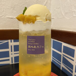 Rojiura Kafe - クリームソーダ マンゴー（300円）