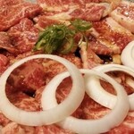 焼肉 手打ちそば 栄養亭 - 