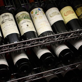 三笠会館専属ソムリエが選んだ厳選ワインの数々