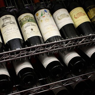 "Selected Fine Wines Chosen by the Sommelier of Mikasa Kaikan"