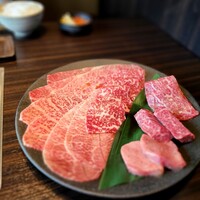 焼肉うしごろ 銀座並木通り店 - 