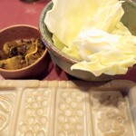 ぎんざ磯むら 四丁目店 - お新香＆キャベツ