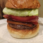 No.18 - キャラメルベーコンチーズバーガー