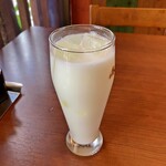 インドレストラン プジャ - ラッシー