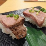 備長炭 本格炭火串焼き ちから - 肉寿司430円