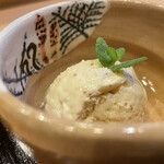 鮨駒 - 自家製無花果のアイス