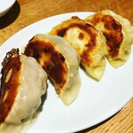 恵比寿餃子 大豊記 - 元祖と国産牛肉餃子