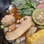 饗 くろ喜 - 松茸、鴨団子