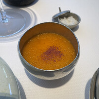 ベージュ アラン・デュカス 東京 - 