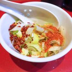 ラーメン二郎 - 待ってる間にカスタマイズ♪