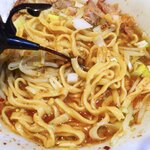 ラーメン二郎 - 赤酢投入～♪