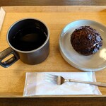 Yamaoku Chokoreto Hiyori - ホットコーヒー　シュークリーム