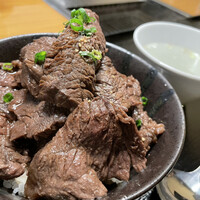 焼肉家 KAZU 神楽坂 - 