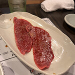 炭火焼肉ホルモン うらら - 生ロースタレ