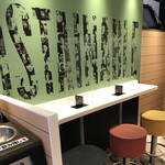 マクドナルド - 内観２０２１年１１月