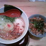 麺屋 燕 - 極みねぎ塩＆チャーシュー丼