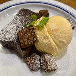 ビストロ ティアボ - 