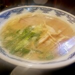 博多麺房 赤のれん - ラーメン　750円