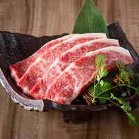 黒毛和牛特上カルビ