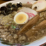 Suzuki Tokutarou Shouten - 醤油ラーメン600円