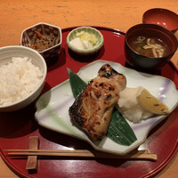 伊豆の旬 やんも 南青山店 - 