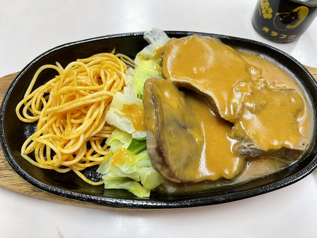 料理写真 2ページ目 : 肉のますゐ (にくのますい) - 八丁堀/洋食 | 食べログ