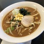 Toyono Onsen Ringonoyu - 味噌ラーメン／700円