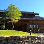 ラーメン屋 金次郎 - 花がでてなかったらお店とはわかりません