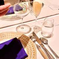 フレンチ割烹 宿 - 乾杯の１ドリンクサービス