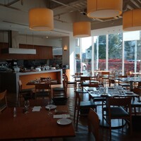 PASTA HOUSE AWkitchen FARM 多摩センター店 - この日は平日でしたが、ランチは予約で埋まっていたようです(,,・д・)(開店時間でも時間制限されるお客様がいらっしゃいました)
                      相変わらず人気のようです。