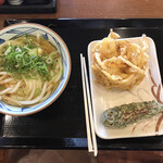 丸亀製麺 - 