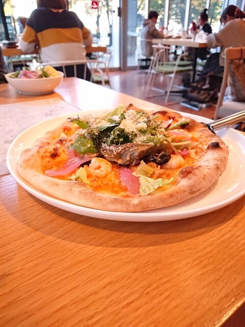 Pizzeria LAVAROCK 仙台 (ピッツェリア ラヴァロック 仙台) - あおば通/ピザ/ネット予約可 | 食べログ
