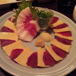 アヒル - 熊本直送馬刺し三種盛り（１８００円）