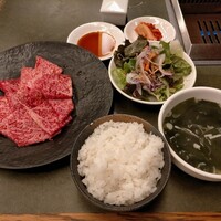 徳壽  - 和牛カルビランチ2250円