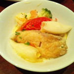 トルコ料理トプカプ - イカ、鱈、海老、ブロッコリー、パプリカ。