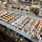 アヴランシュ・ゲネー - 