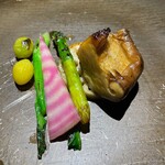 隼 - 強火～甘味を引き出す季節野菜の強火炒め