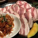 炭火焼肉・韓国料理 KollaBo - 