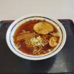 サンタモニカ - 料理写真:醤油らーめん600円 