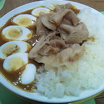 カリーハウス コロンボ - 日替わり（豚しゃぶカレー）