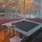 船山温泉 - 大浴場の露天風呂