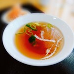 英華飯店 - 中華丼スープ