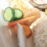 スープ屋 コトコト - ●おつけものは酸味も塩加減もよく、パリッと